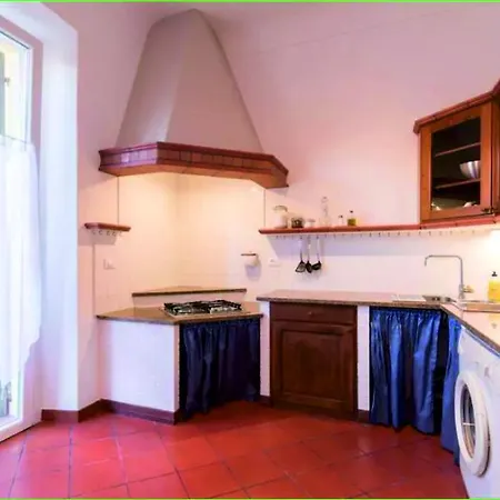 Carlo's B149c - Center - Da Carlo - *