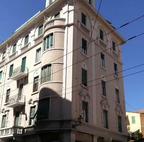 Carlo's B149c - Center - Da Carlo -